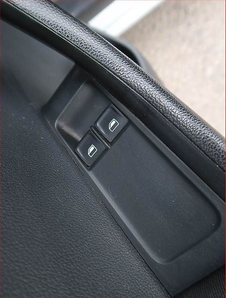 Škoda Fabia (2015) 1.2 TSI, Tempomat - fotka 16 z 17