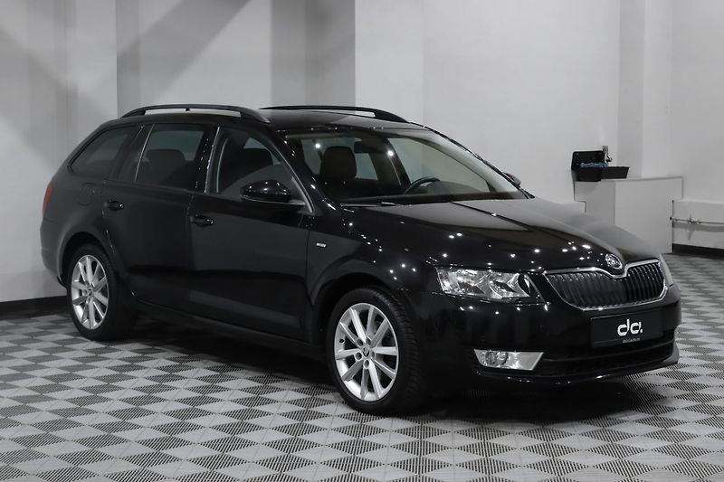 Škoda Octavia 3 Combi 1.4 TSI 110kW DSG - fotka 2 z 27