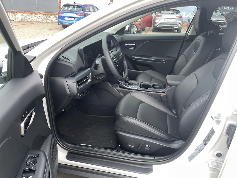 Kia K4 Sportswagon (2026) 1,6 T-GDi 7DCT TOP  - fotka 9 z 22
