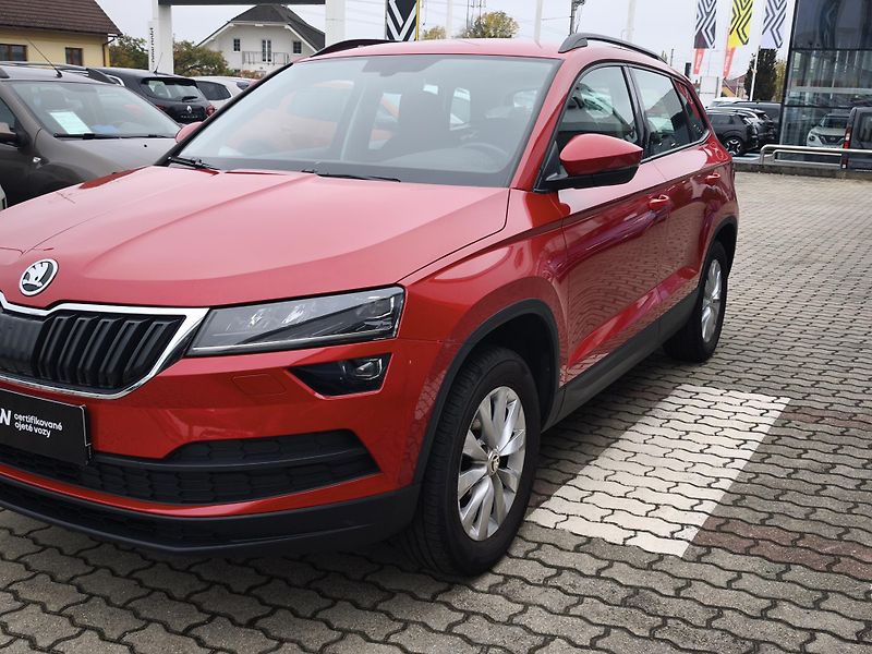 Škoda Karoq 2018 ČR 1.0TSI 85kW - fotka 19 z 30