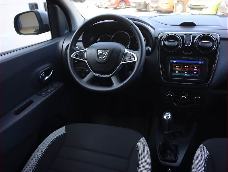 Dacia Lodgy (2019) 1.6 SCe, 7 míst, Serv.kniha - fotka 7 z 20