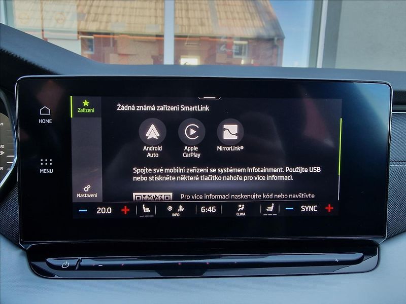 Škoda Octavia 2.0 TDI Style Combi,ČR,1.Maj. - fotka 28 z 49