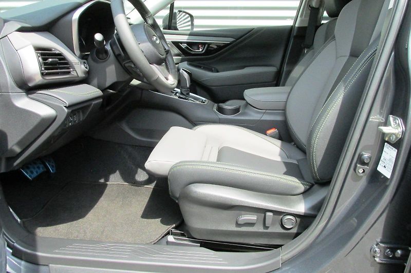 Subaru Outback (2025) 2,5i FIELD  MY25.5 - fotka 11 z 34