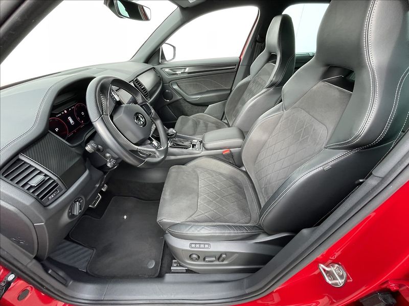 Škoda Kodiaq 2,0 TDI 4x4 DSG Sportline+ TZ - fotka 4 z 24
