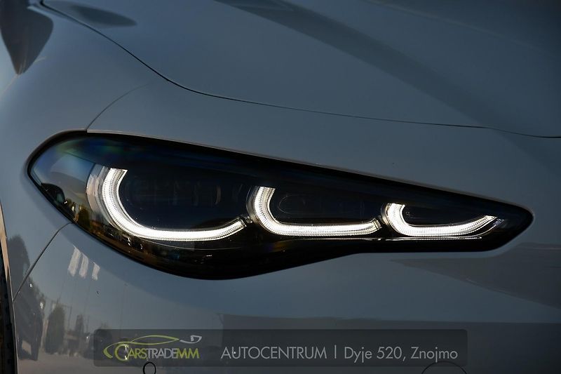 Alfa Romeo Giulia 2.0 TURBO 16V 206kW Q4 VELOCE - fotka 38 z 42