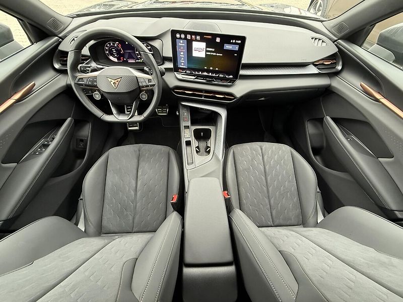 Cupra Terramar 2,0 TSI 150 kW 4WD DSG - fotka 10 z 24
