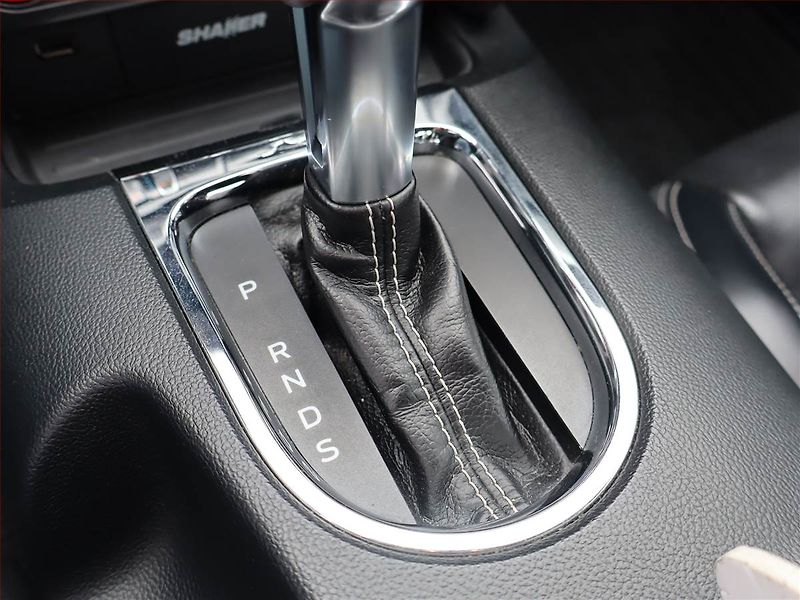 Ford Mustang (2016) 2.3 EcoBoost - fotka 16 z 17