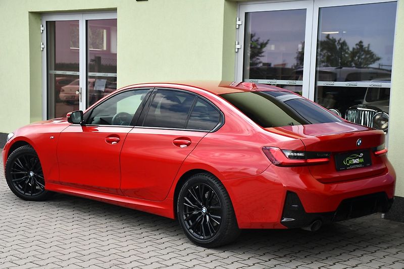 BMW Řada 3 320d xD Head-up MSPORT ČR - fotka 3 z 41