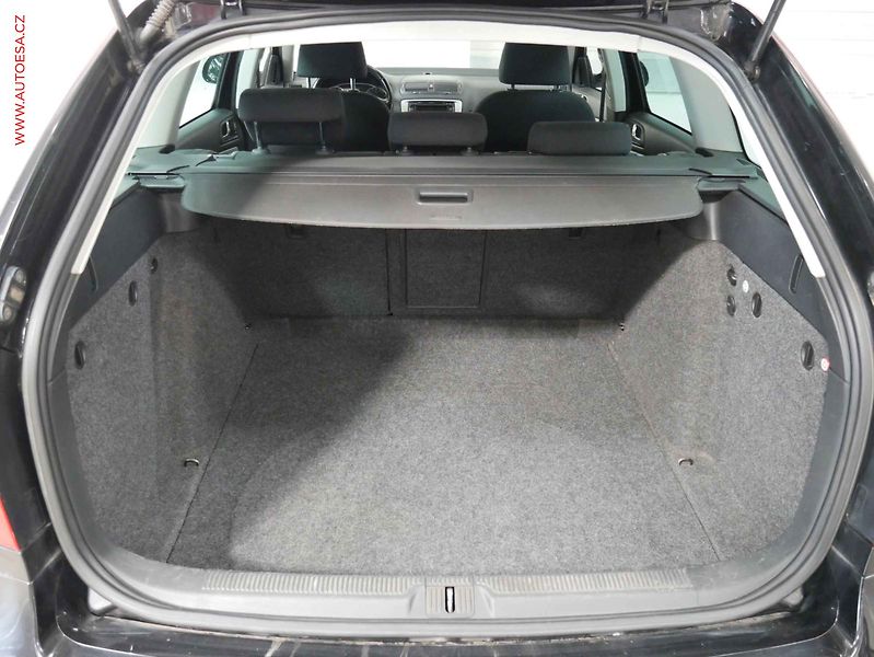 Škoda Octavia (2011) 2.0TDi, P.čidla - fotka 7 z 20