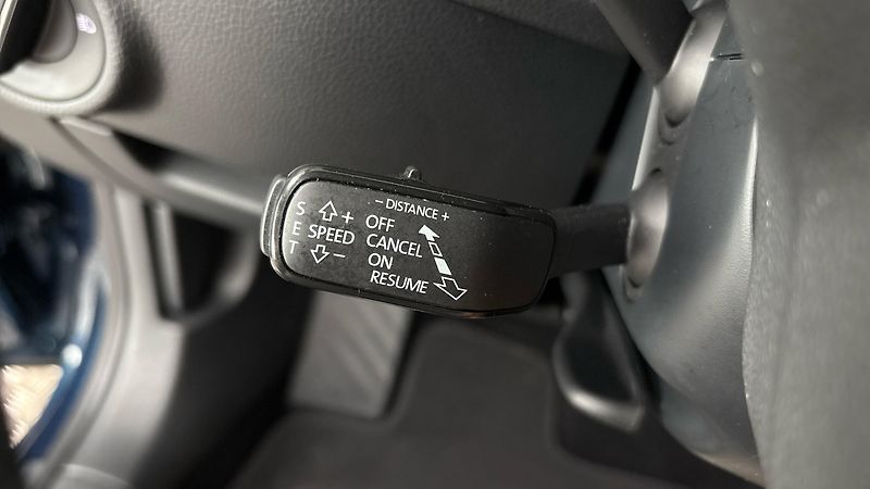 Škoda Superb 2.0 TDI DSG Style Combi - fotka 14 z 26