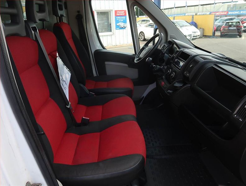 Fiat Ducato (2013) 2.3 MultiJet, Skříň, 18m3, ČR - fotka 7 z 14