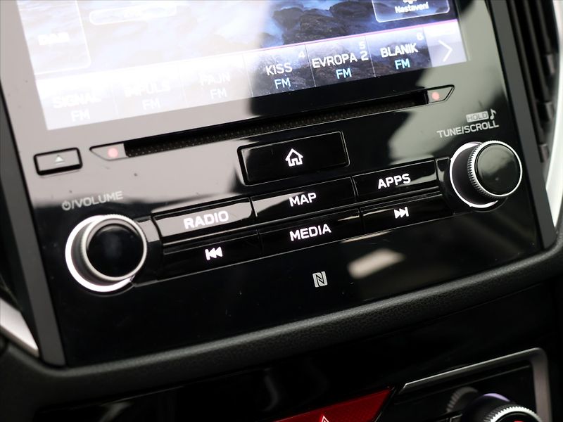 Subaru Forester 2,0 e-Boxer 110kW Executive CZ - fotka 31 z 43