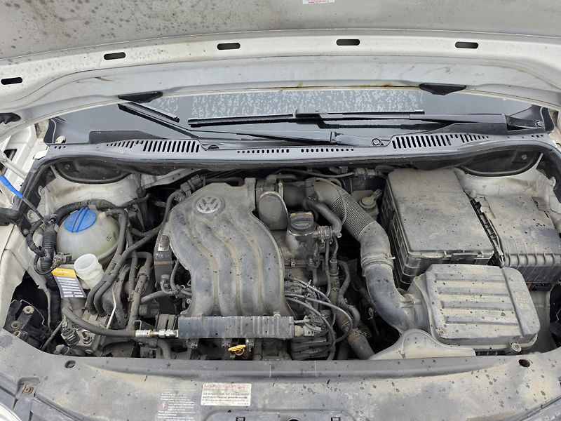 Volkswagen Caddy 2.0 i CNG TZ - fotka 15 z 17