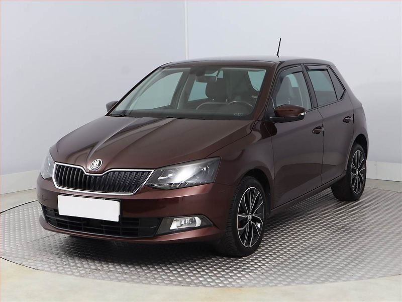 Škoda Fabia (2016) Style 1.2 TSI, Park. senzory - fotka 2 z 16