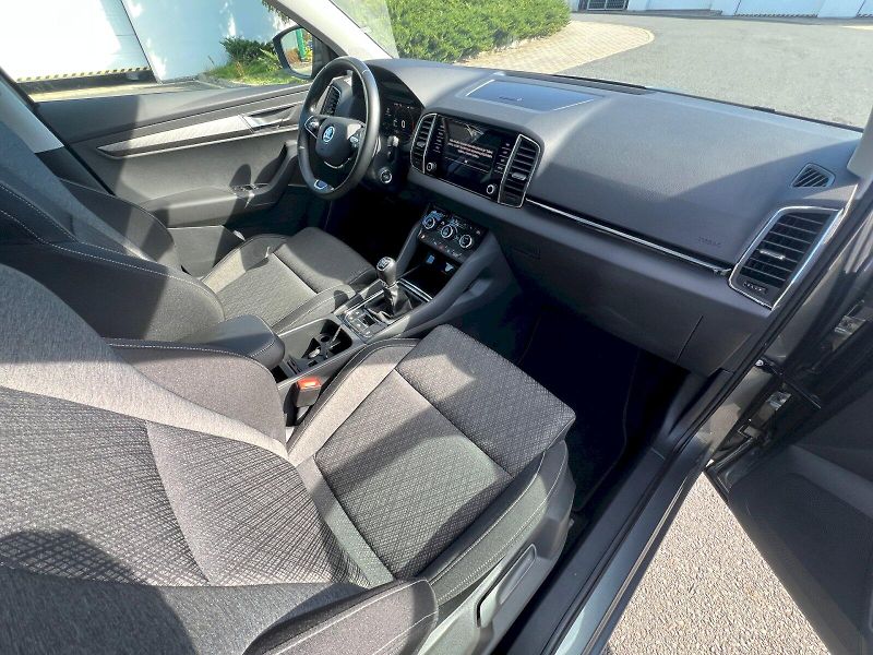 Škoda Karoq (2022) Style Plus 1.5TSi 110kW 6°manu - fotka 18 z 30