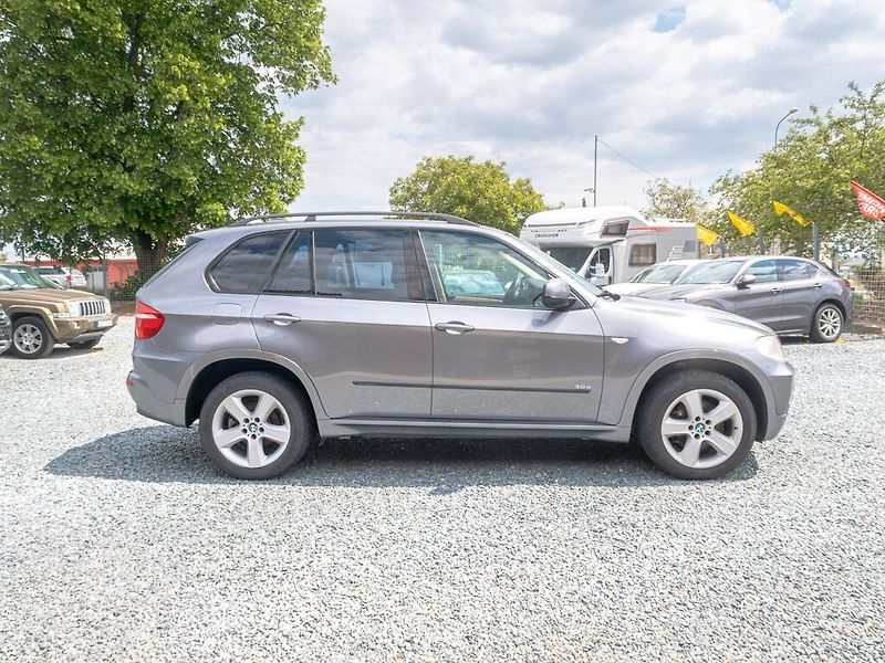 BMW X5 (2007) 3.0D 173KW 7sed – PO SERVISU - fotka 7 z 50