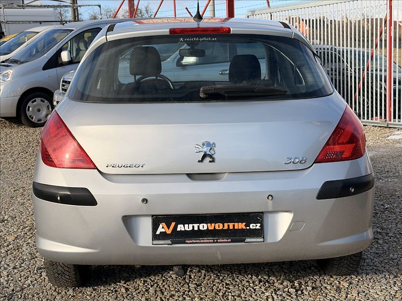 Peugeot 308 1,4 16V KLIMA - fotka 6 z 23