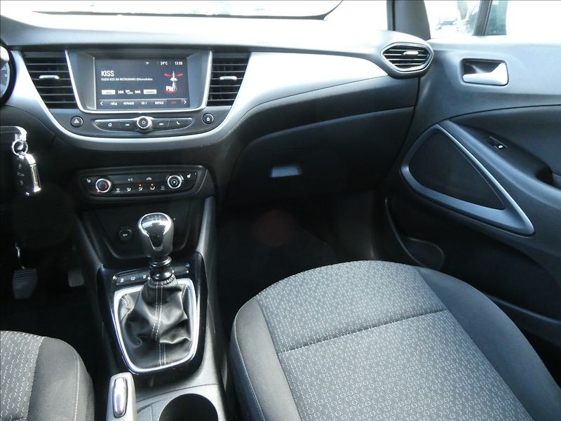 Opel Crossland X 1,2 Turbo 96kW po servise,2maj - fotka 27 z 46