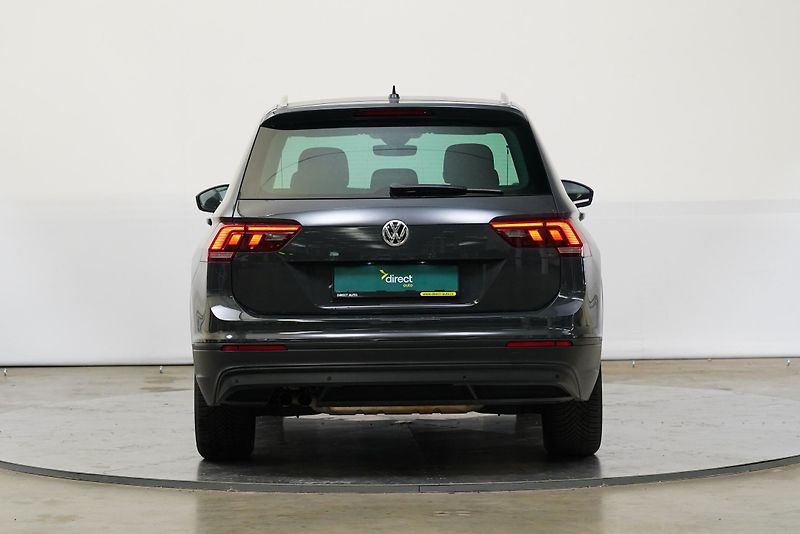 Volkswagen Tiguan - fotka 6 z 26