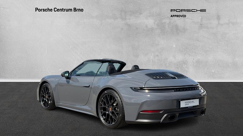 Porsche 911 Cabrio - fotka 8 z 30