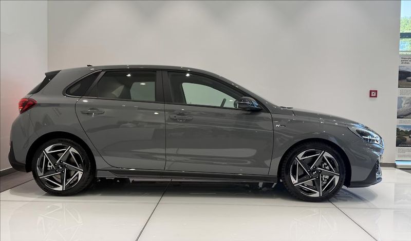 Hyundai i30 (2026) 1,6 T DCT  HB Go Czech N Line - fotka 3 z 6