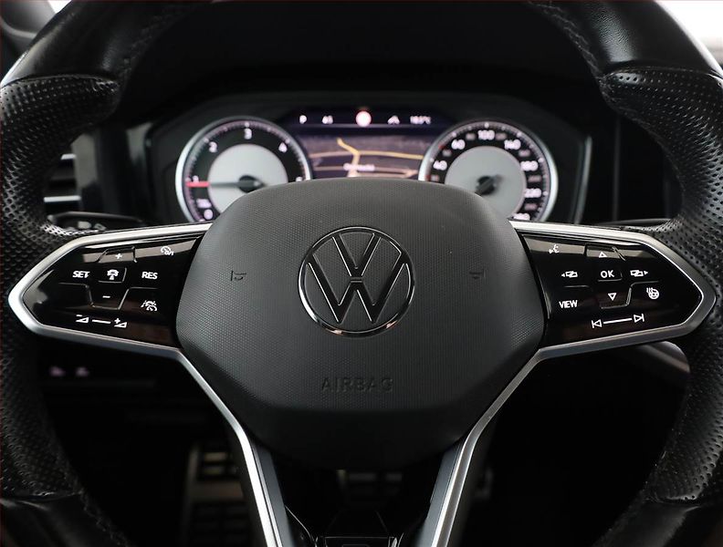Volkswagen Touareg (2022) 3.0 TDI - fotka 8 z 22