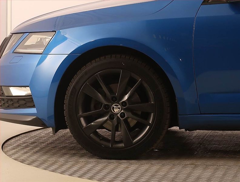 Škoda Octavia (2020) 1.0 TSI, Serv.kniha, Navi - fotka 14 z 22