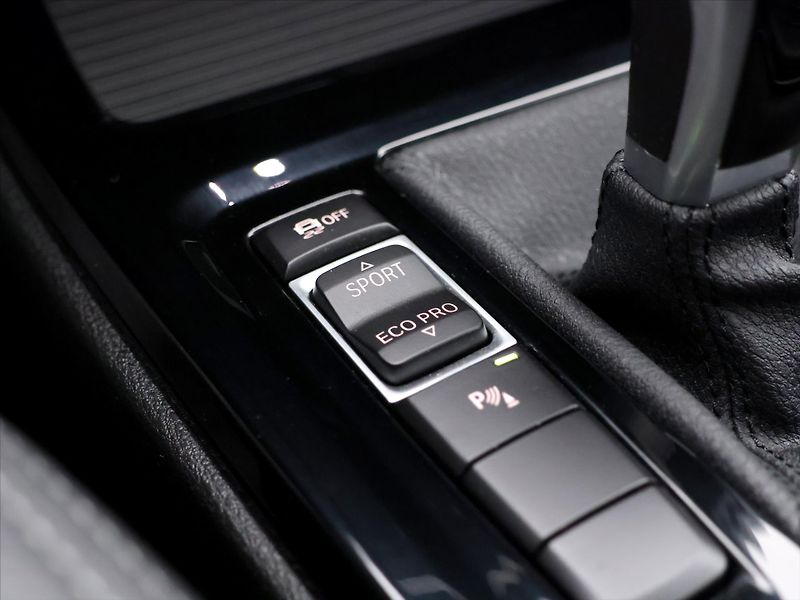 BMW X1 2.0 18d sDrive 110kW CZ - fotka 27 z 31