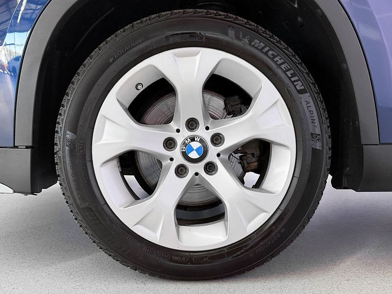 BMW X1 2.0d xDrive 8AT ADVANTAGE, LED - fotka 8 z 17