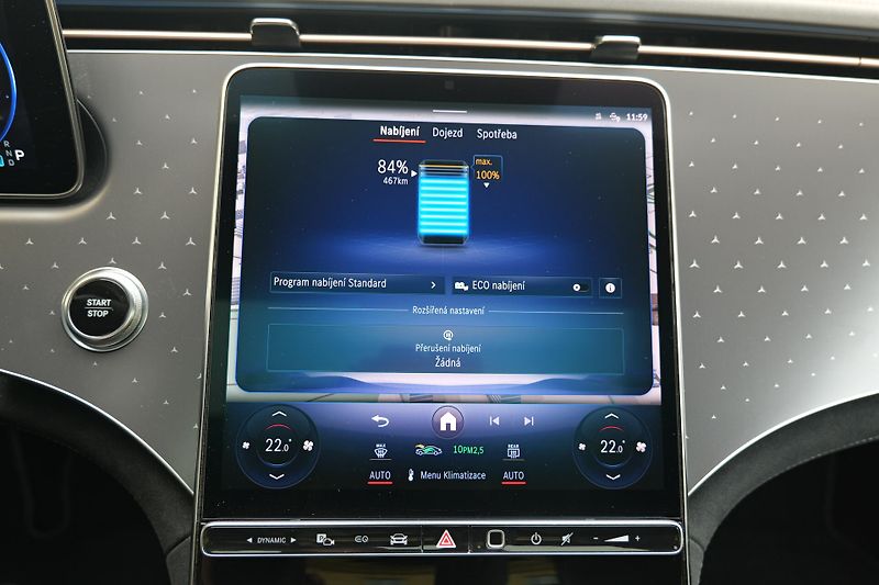 Mercedes-Benz EQS 450+ AMG Pano HuD 360 Venti - fotka 29 z 48