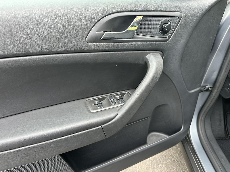 Škoda Yeti (2011) 1.2TSI/77kW *XENON*2.Maj.* 4x2 - fotka 5 z 36