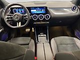 Mercedes-Benz GLA 180 AMG Kamera Keyless Ambient - náhled 13