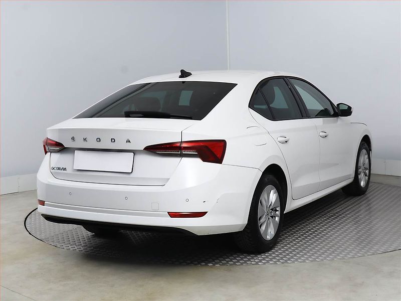Škoda Octavia (2022) Ambition 1.5 TSI - fotka 5 z 18