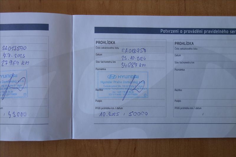 Hyundai i30 1,4 T-GDi,ČR,1 MAJ.,52TIS.KM. - fotka 43 z 44