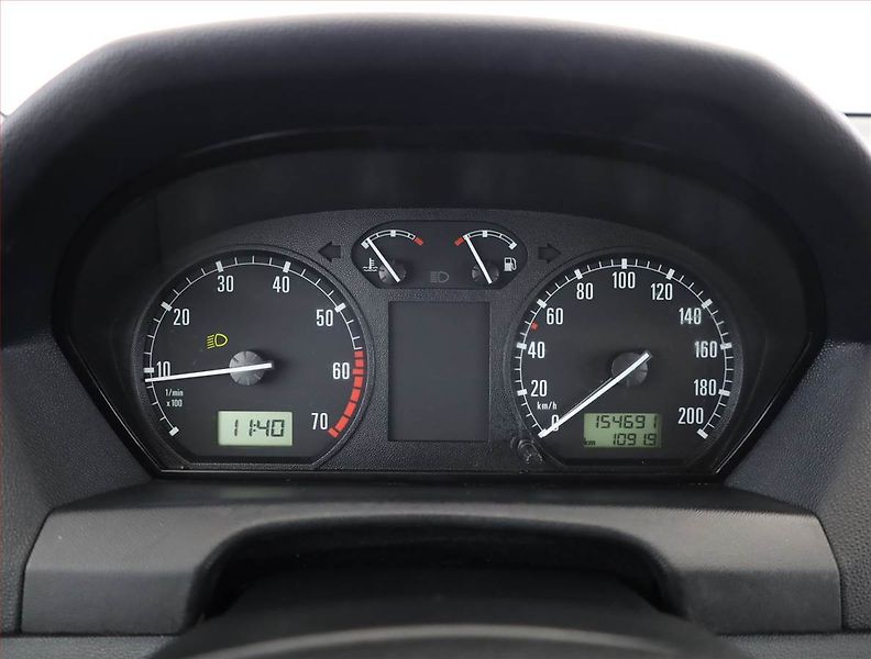 Škoda Fabia (2000) 1.4, po STK, Tažné, Klima - fotka 8 z 11