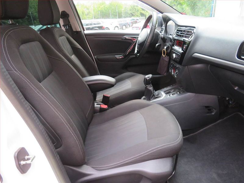 Peugeot 301 (2014) 1.6 VTi, Serv.kniha, nová STK - fotka 9 z 15