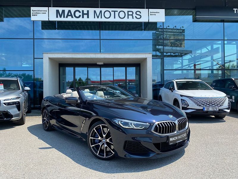 BMW M8 M850i xDrive Cabrio MAX výbava - fotografie inzerátu