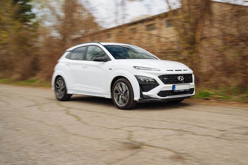 Hyundai Kona (2023) N-Line 1.6 T-GDI - fotka 30 z 31