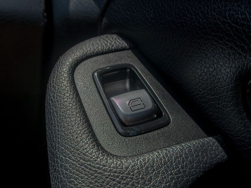 Mercedes-Benz Třídy C (2019) 220CDI LED – NAVIGACE - fotka 37 z 58