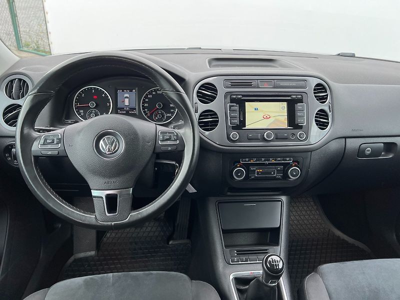 Volkswagen Tiguan (2012) 2.0TDi 103Kw SPORT 4Motion - fotka 15 z 41