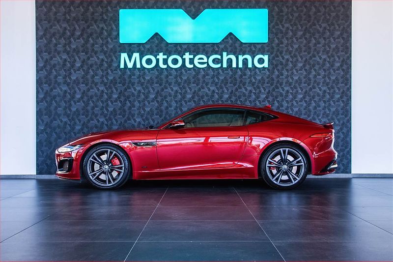 Jaguar F-Type (2024) 575 V8 Kompressor - fotka 3 z 20