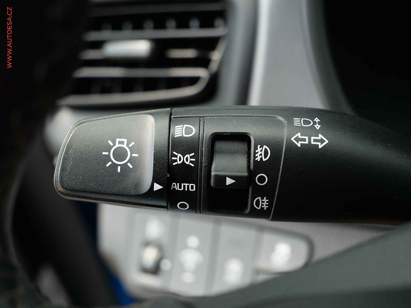 Kia Rio (2022) 1.2 DPi, 1.maj,ČR, Comfort - fotka 12 z 18