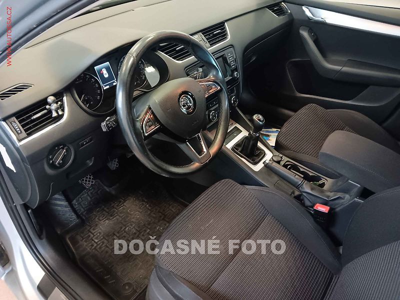 Škoda Octavia (2013) 1.6 TDi - fotka 3 z 3