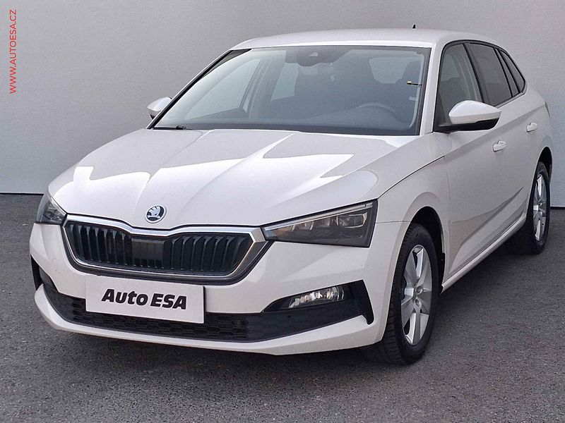 Škoda Scala (2022) 1.5 TSi, 2.maj,ČR, Style, LED - fotka 3 z 17