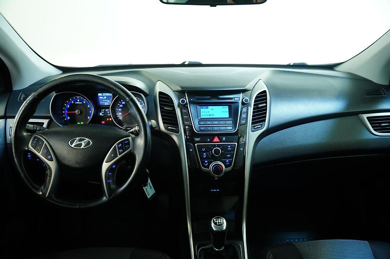 Hyundai i30 - fotka 5 z 30