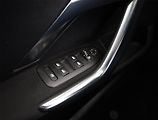 Peugeot 2008 (2018) 1.2 PureTech, ČR,1.maj, Kůže - náhled 11