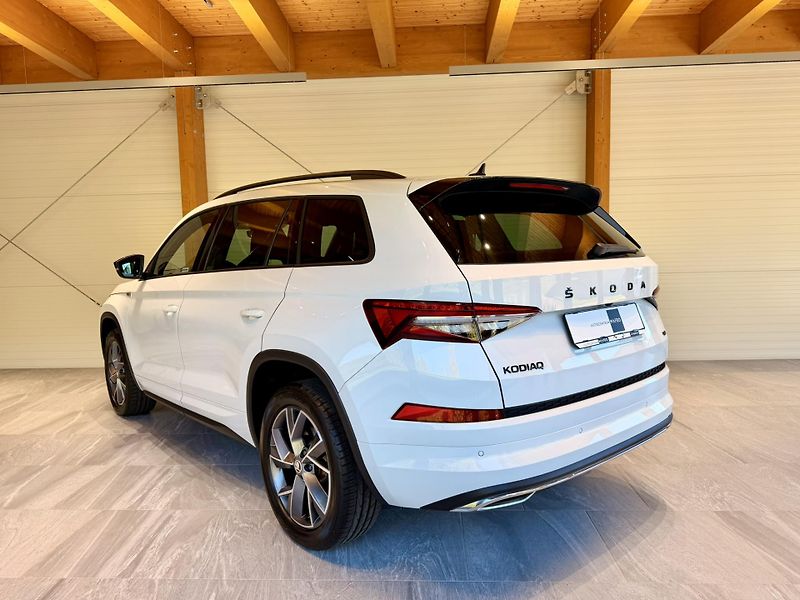 Škoda Kodiaq 2.0 TDi 147 Kw DSG Sportline - fotka 19 z 31