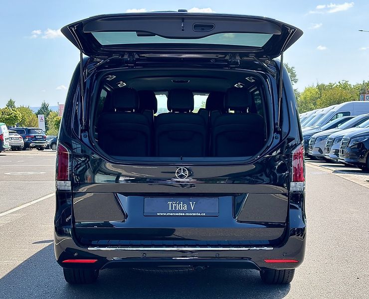 Mercedes-Benz Třídy V (2026) 300d EXCLUSIVE AMG 4M L AIR - fotka 7 z 35