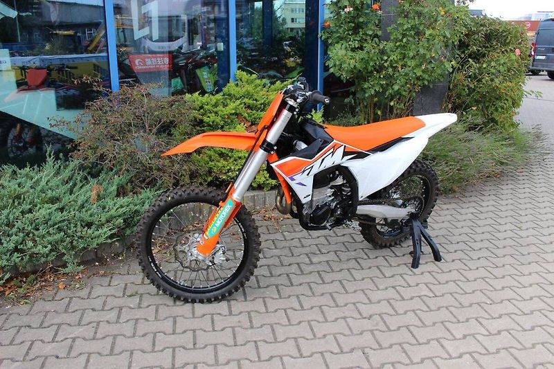 KTM 450 SX-F (2024) 2024  SKLADEM - fotka 12 z 12