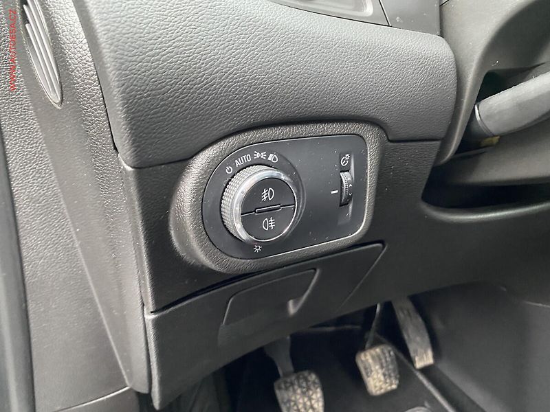 Opel Zafira (2013) 2.0CDTi, ČR, AC, tempo, bixen - fotka 14 z 16